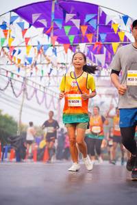 BIB: 16530
                            <button type="button" onclick="openModal(9953697)" class="btn btn-primary btn-sm float-right btn-popup" data-toggle="modal" data-target=".modal-high-quality">
                        <i class="fas fa-shopping-cart"></i> Add to Cart
                    </button>
                                            <button type="button" onclick="isThisMe(9953697, true)" class="btn btn-success btn-sm float-right btn-popup btn-isme hidden" data-toggle="tooltip" data-placement="bottom" title="นี่คือรูปของคุณใช่ไหม คลิกที่นี่เพื่อเอาเข้าอัลบั้ม">
                        <i class="fas fa-plus"></i> Add to album
                    </button>
                    <button type="button" onclick="isThisMe(9953697, false)" class="btn btn-warning btn-sm float-right btn-popup btn-isnotme hidden">
                        <i class="fas fa-ban"></i> Remove from album
                    </button>